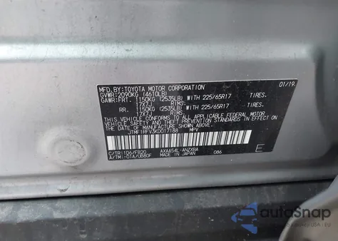 2019 Toyota Rav4 Le z USA, uszkodzony, nr VIN JTMF1RFV3KD017188